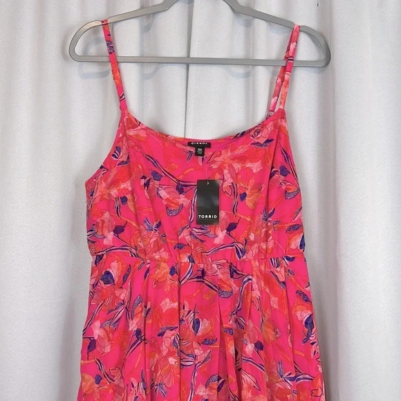 NWT Torrid Pink Floral Dress Size M/L - Picture 4 of 11